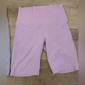 Aritzia TNA Butter Active shorts; Size XS; pink